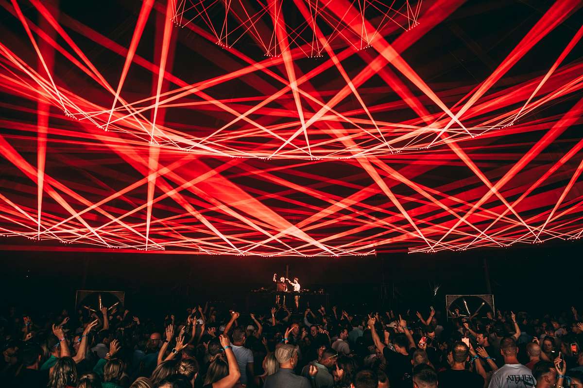 MULTY - 6 x 1W RGB Moving Laser Beam