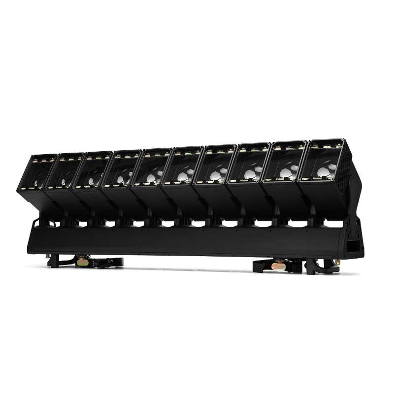 CURVY IP - Outdoor Motorized LED Bar with Zoom